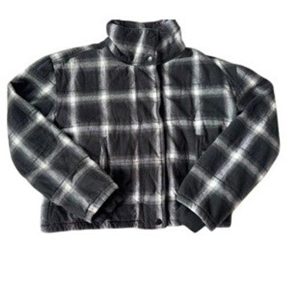 Evereve‎ Lucy Plaid Button Up Shirt Jacket Women's Black White Pink Size S - Picture 6 of 9